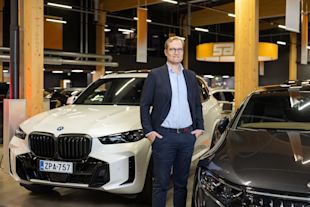 Kun muut valmistautuvat Black Friday -hulinaan, Saka lupaa asiakkaille aina oikean hinnan ja parhaat autot, riippumatta sesongista tai päivistä.