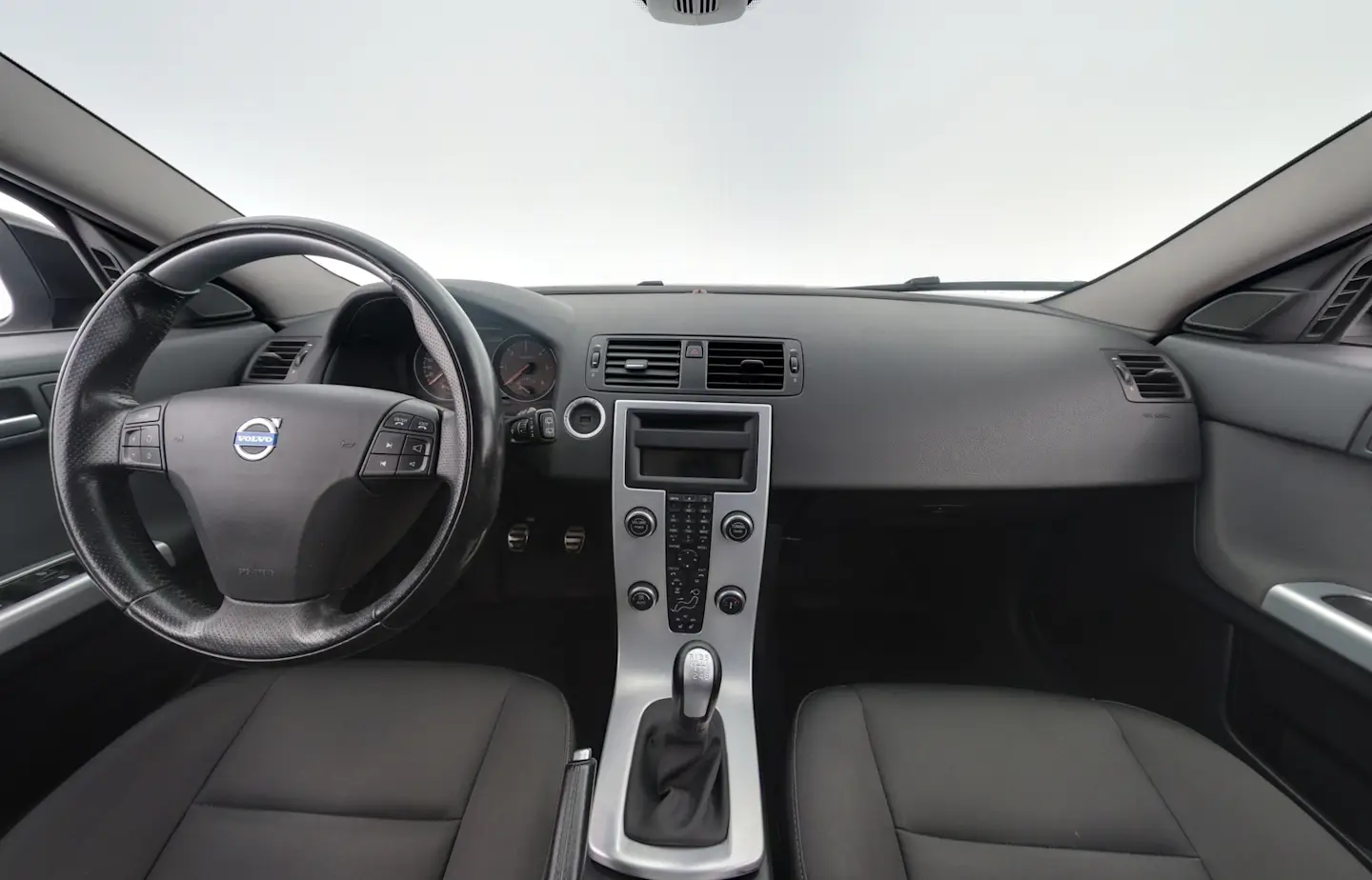 Car Image - 5P8oCN2HwW86aLy512JRRh