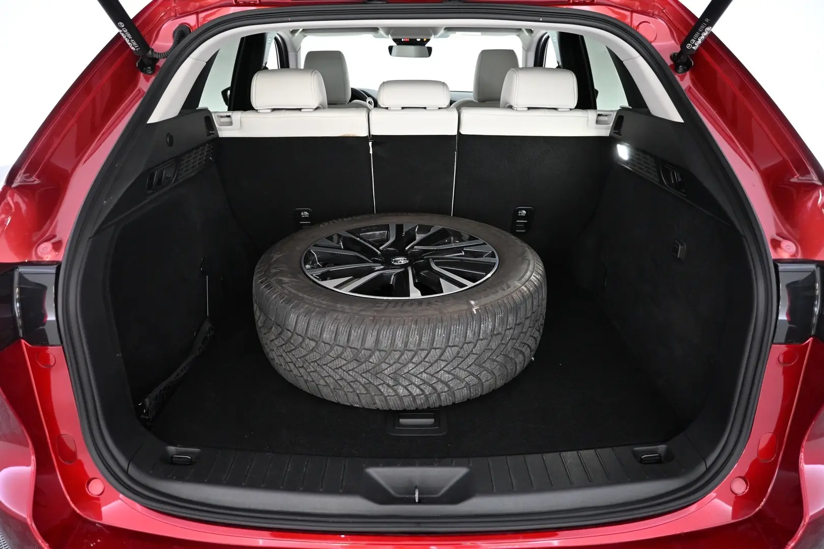 Car Image - 415k93ppJLnUXpI9oYpGvs
