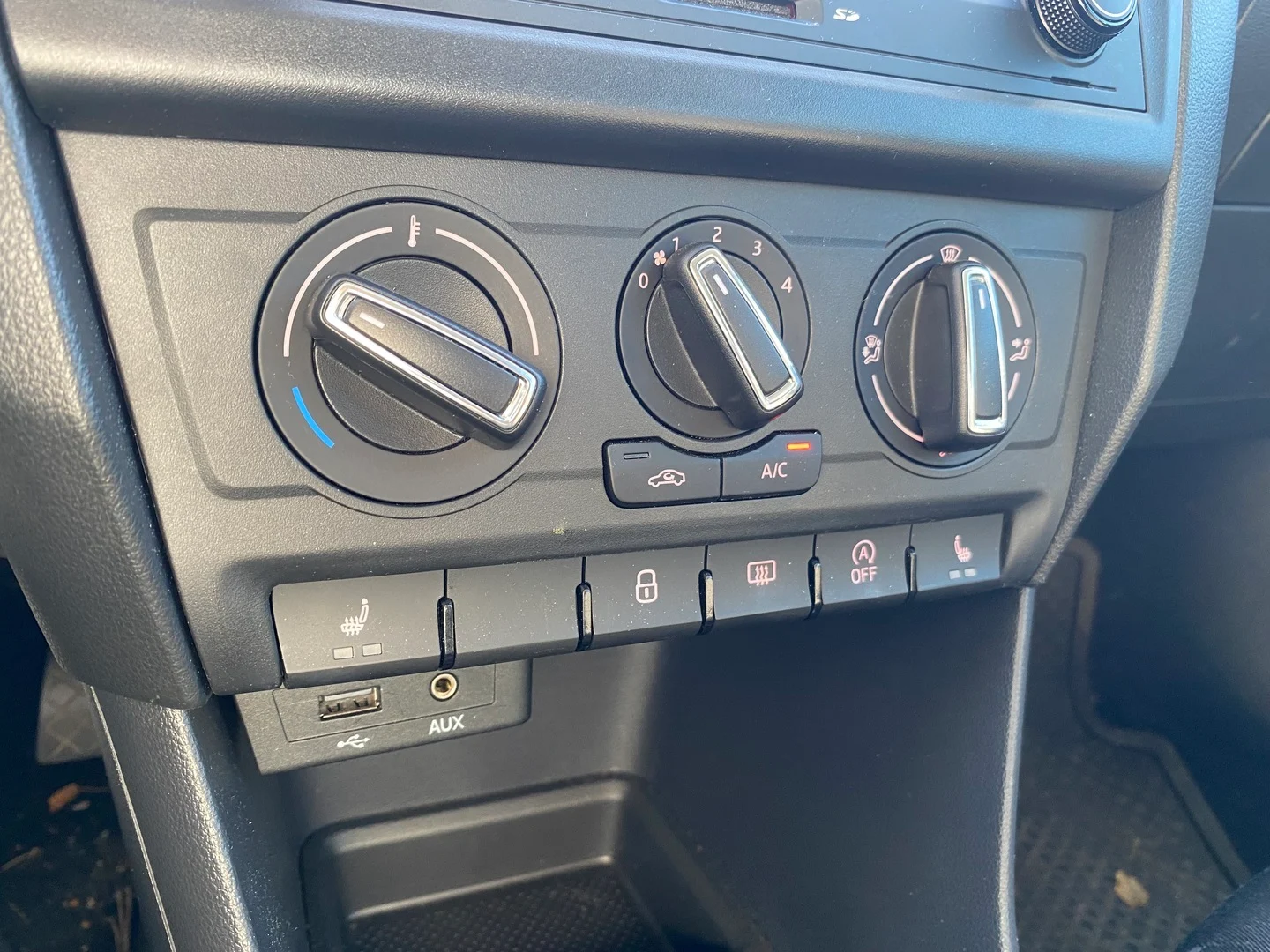 Car Image - 2L73d6H1rhGF7YyMcLdOEp