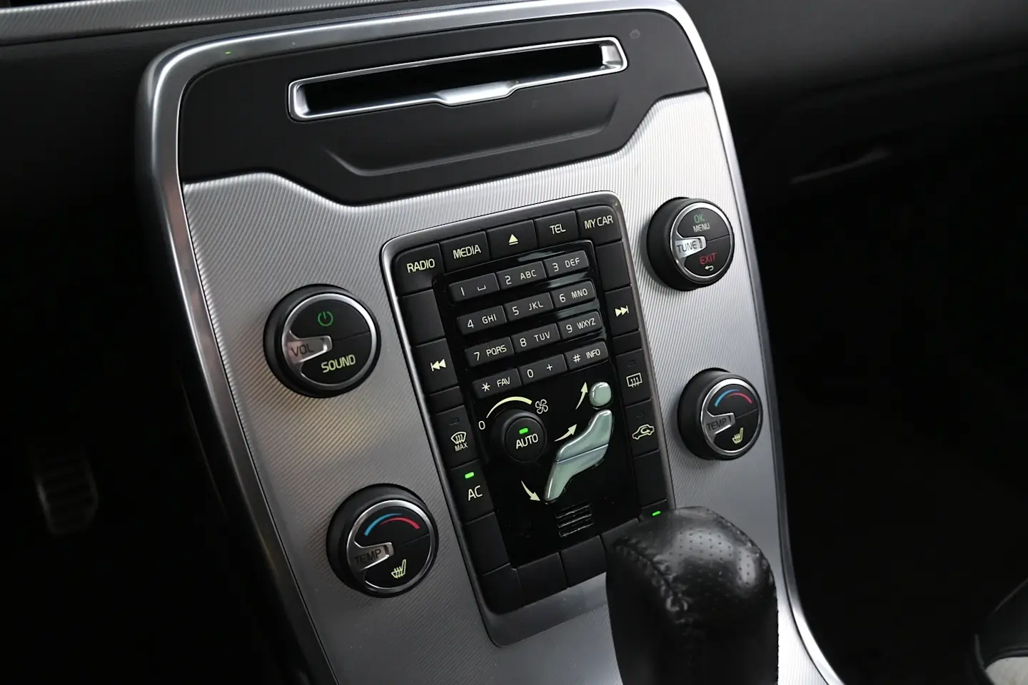 Car Image - loXMVxXNYfpdl15HujUSy