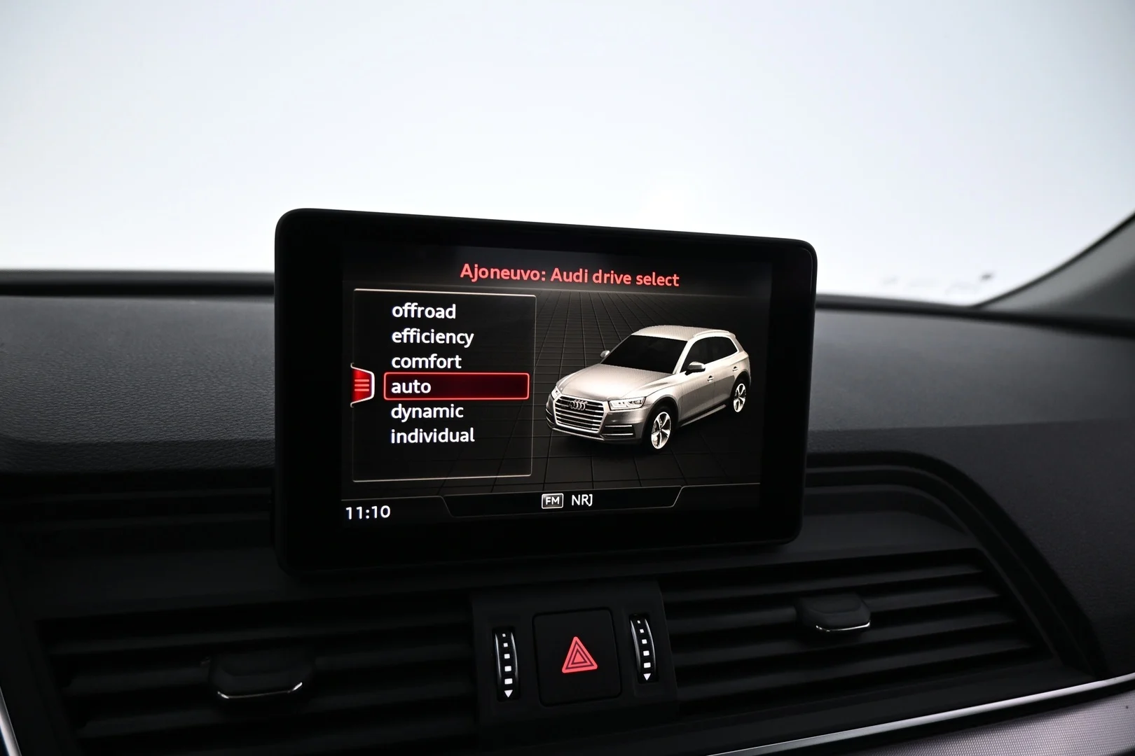 Car Image - 1bEFX3JdgOxvOcUZnG2gu7