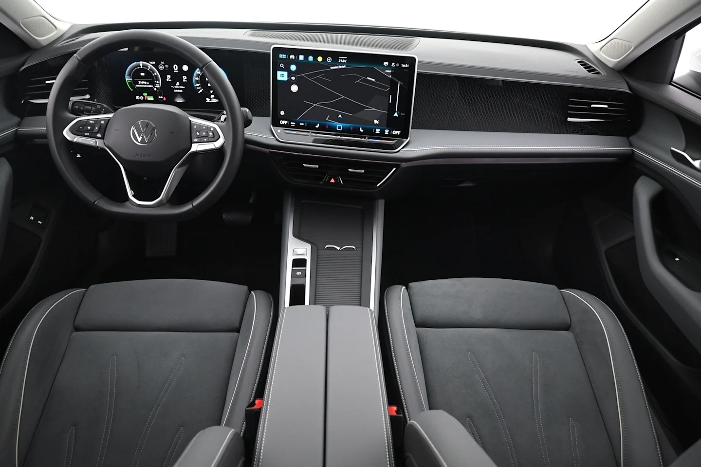 Car Image - 3slfATf0rNdZgaj7HNn875