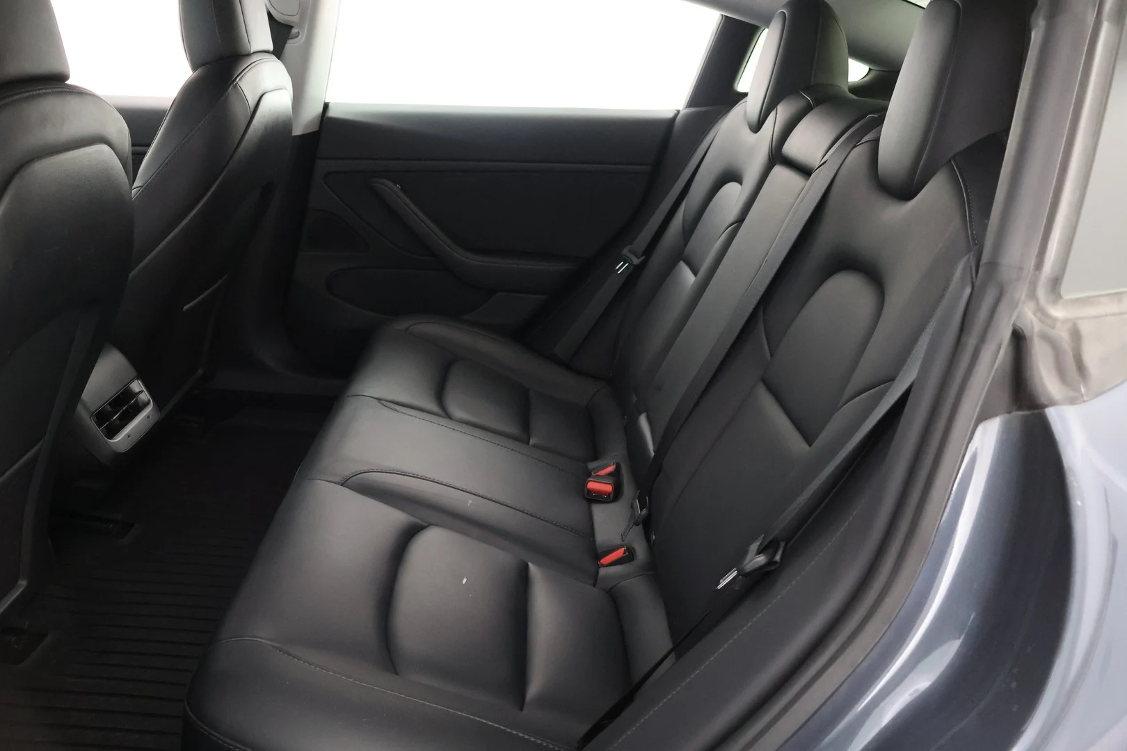 Car Image - 6i4pyMcM48vJc82TNuJrB8