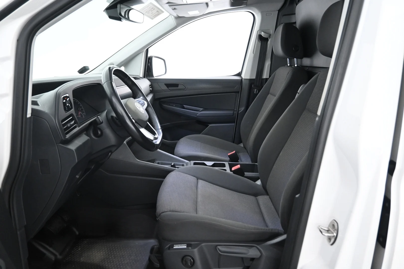 Car Image - 7CgY482yh2fPJ8hscbybbi