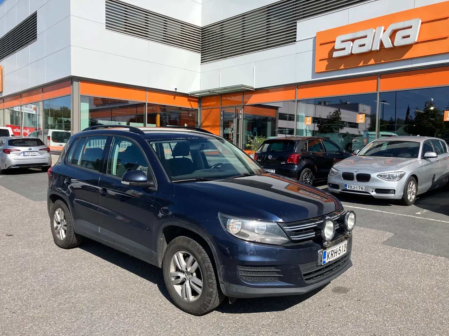 Car Image - 3Y21w1zBEuMT5x8Rbb3zTm