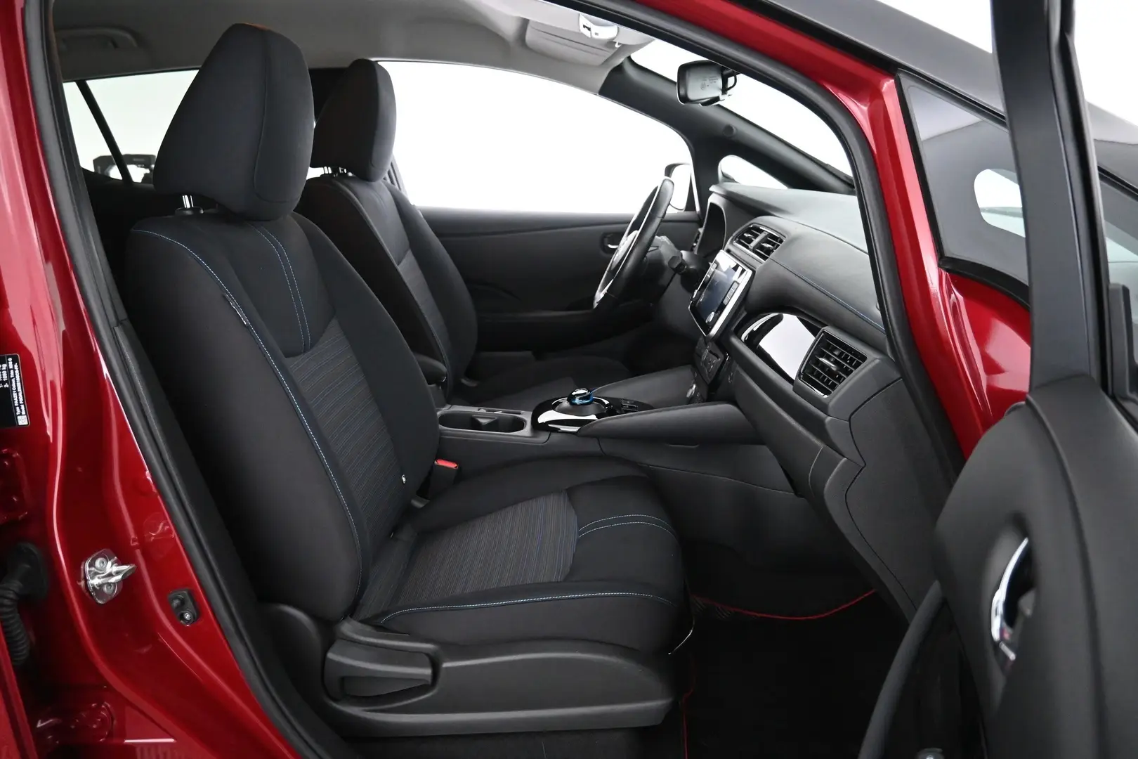 Car Image - 3ZQeQ1LyCD8qf5vhnEsysn
