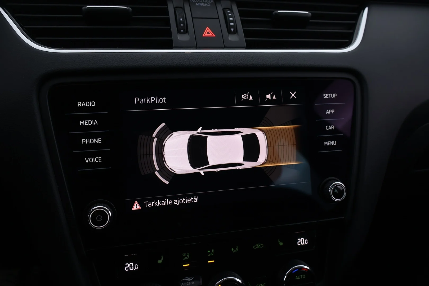 Car Image - 3wrO0wDRWv4ysyW56UTIvJ