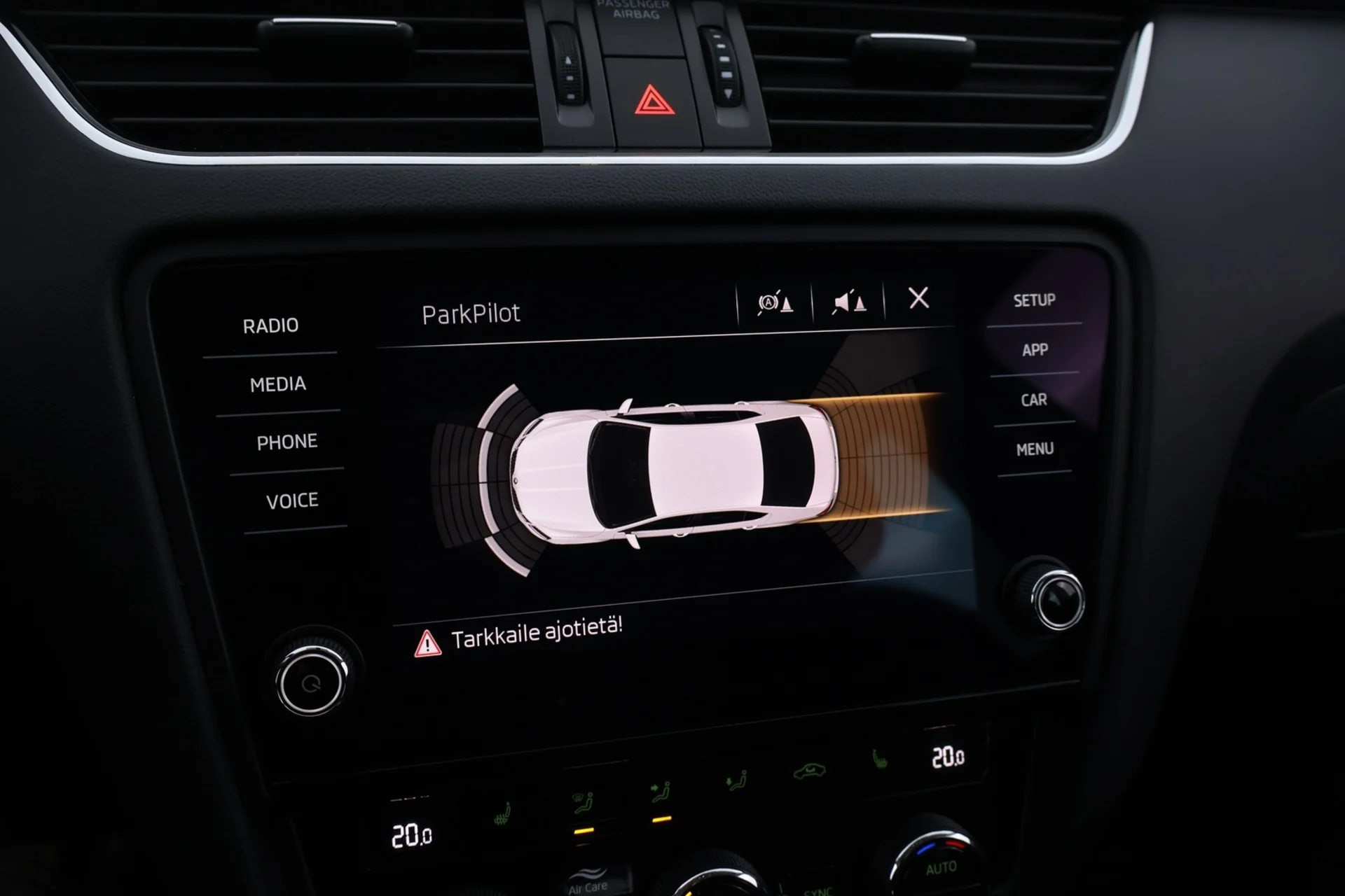 Car Image - 3wrO0wDRWv4ysyW56UTIvJ