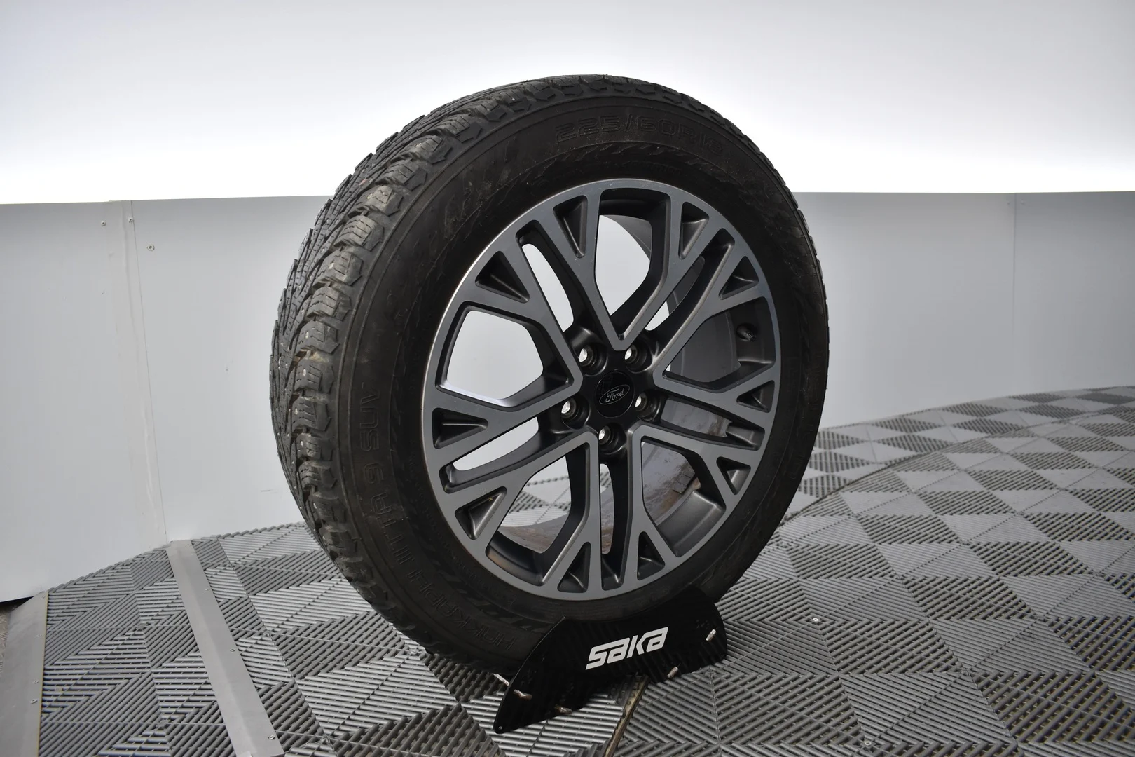 Car Image - 3c2IiAgpji8ROgMjoOZNsP