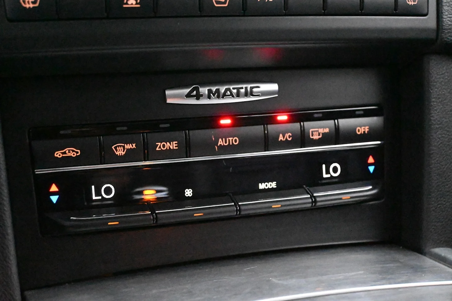 Car Image - 5IuRWNUAFzooUEJNFG24IR