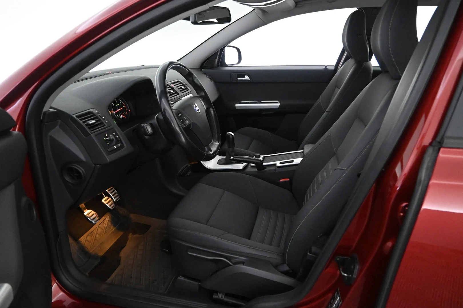 Car Image - 7jPw7GggYIExtcMWCP9b1M