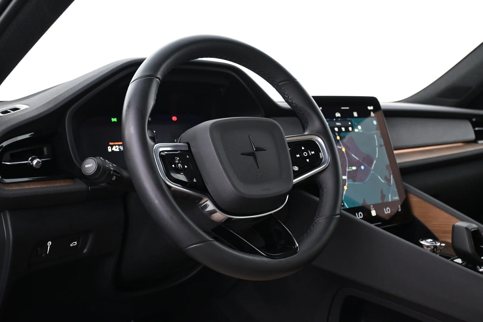 Car Image - 4j0h5Tx1euYHrRsw69zHdE