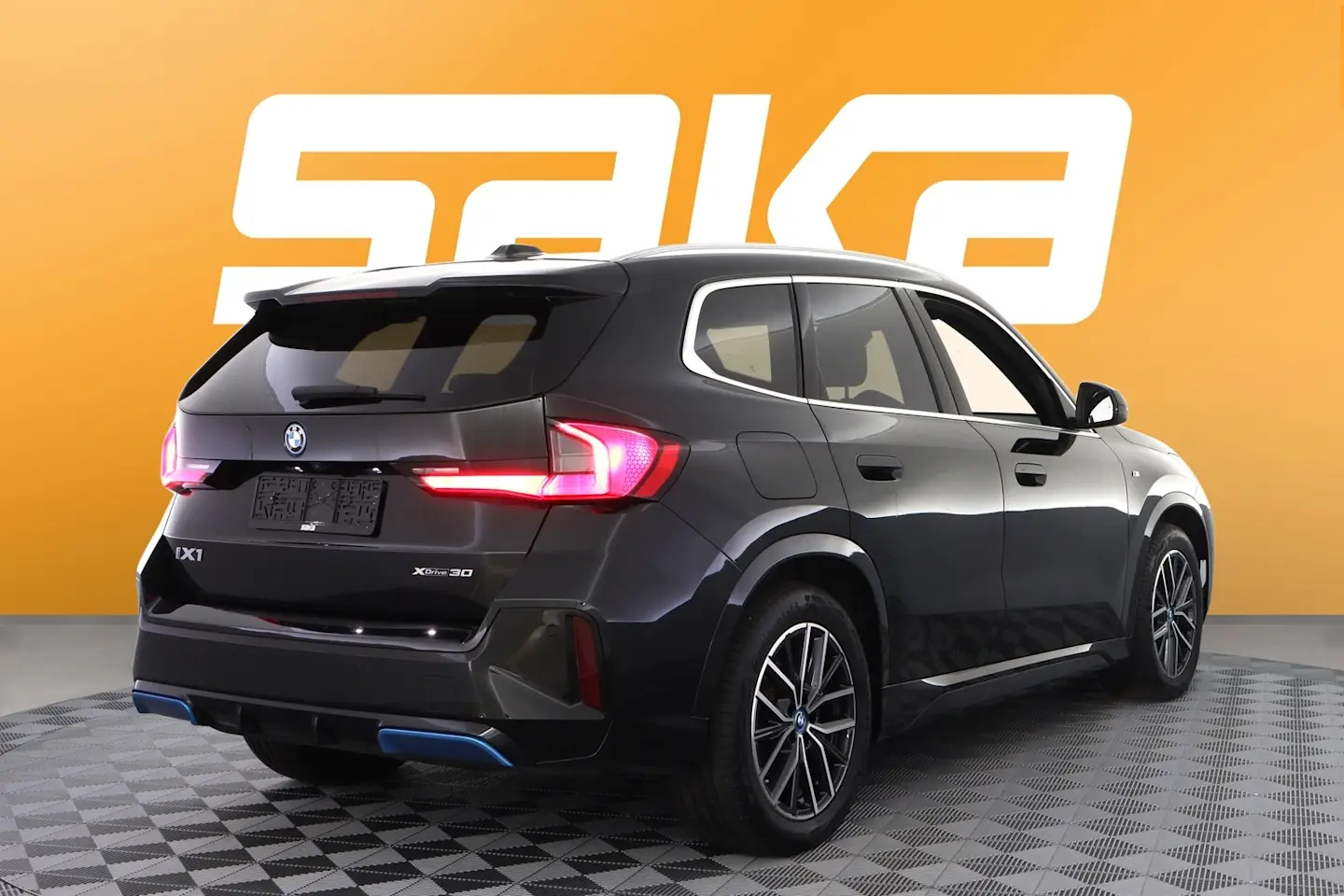 Car Image - nUaTvpFIo2yZKjfmxD4SE