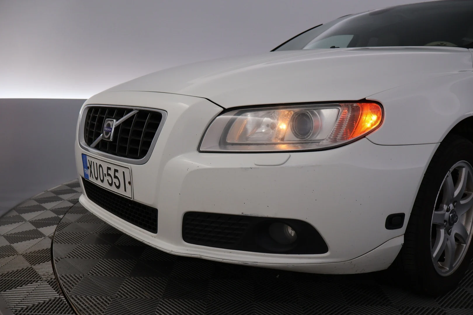 Car Image - 1lI1CEur1tpb4VjwO7Jb7U