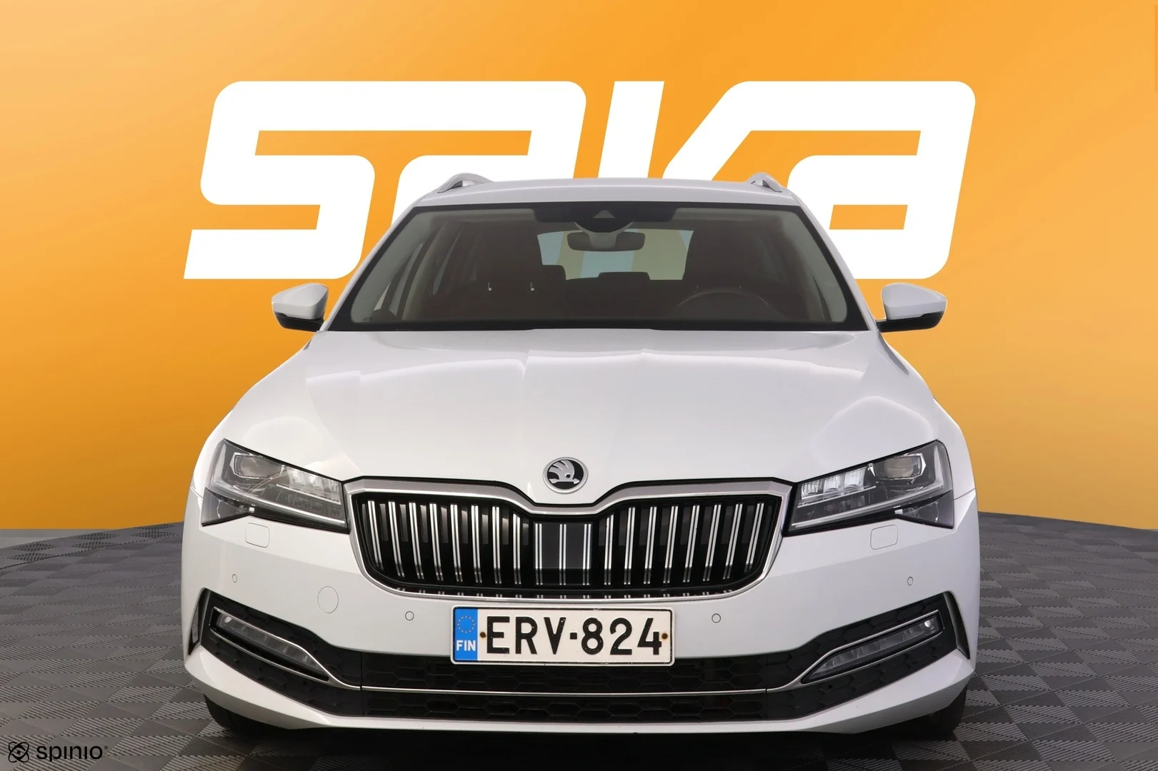 Car Image - 4l6YiS1ywvjkikTaTvpOq8