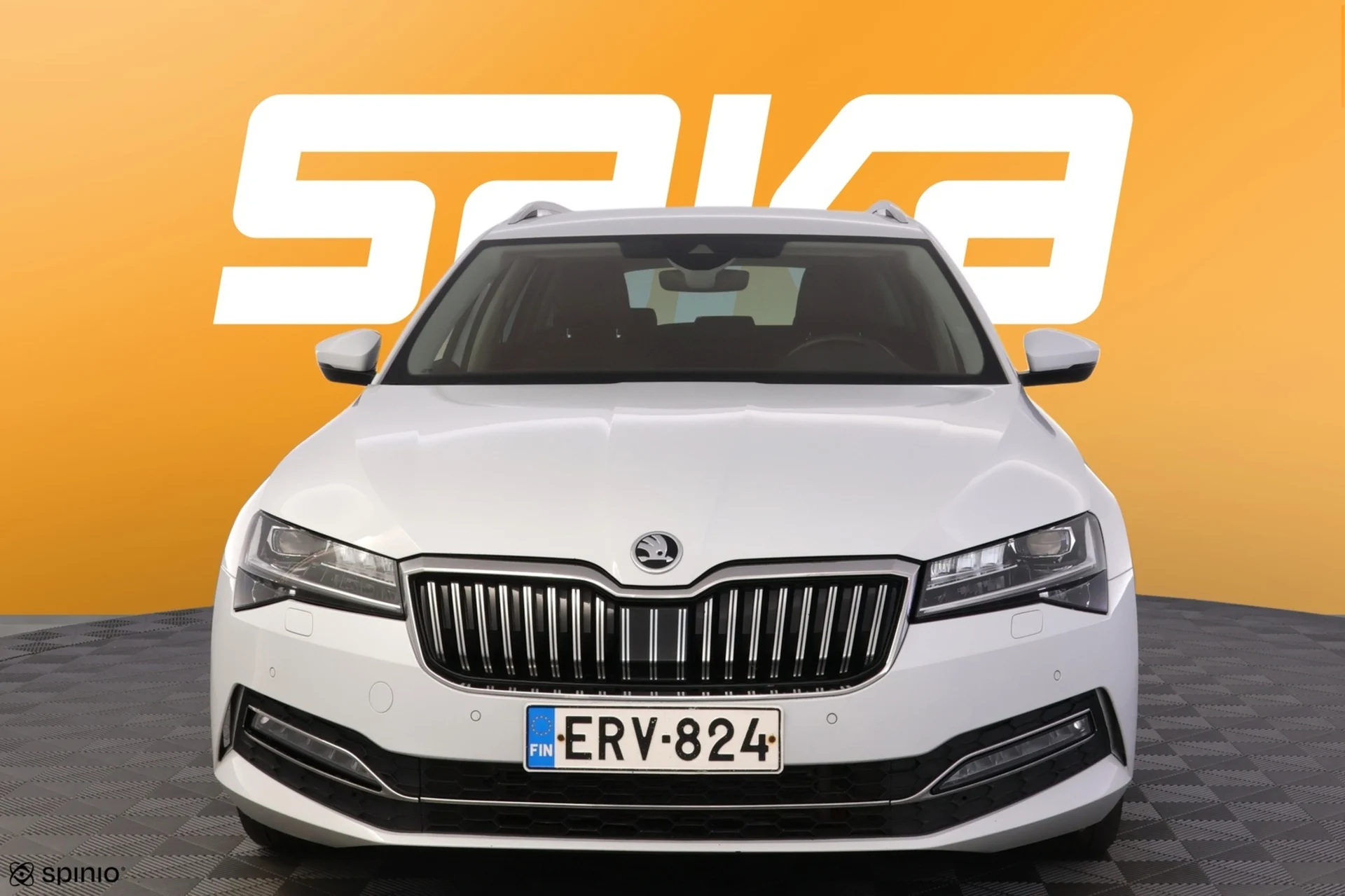 Car Image - 4l6YiS1ywvjkikTaTvpOq8