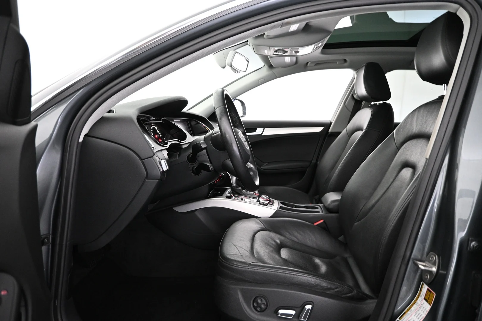 Car Image - 10MDQXu5lUUdjpUzEsf4fL