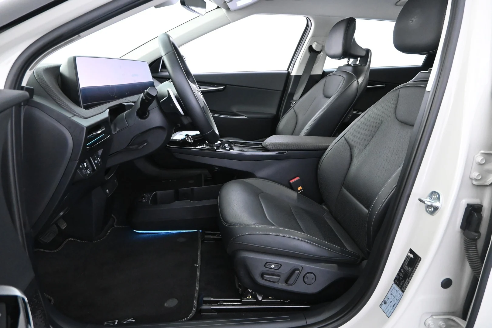 Car Image - 4q4lVleHhm9e7UNQAEmQlr