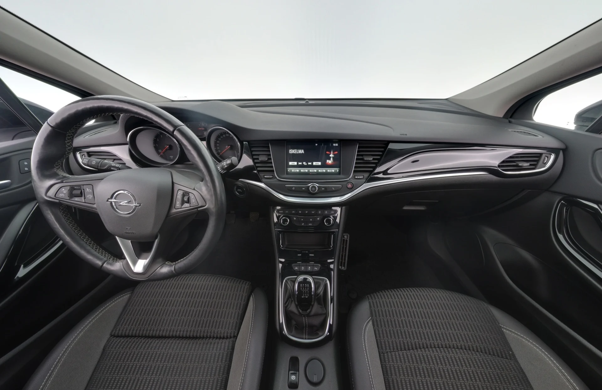 Car Image - 5JGgh8wtEuCefDPDiEXoq6