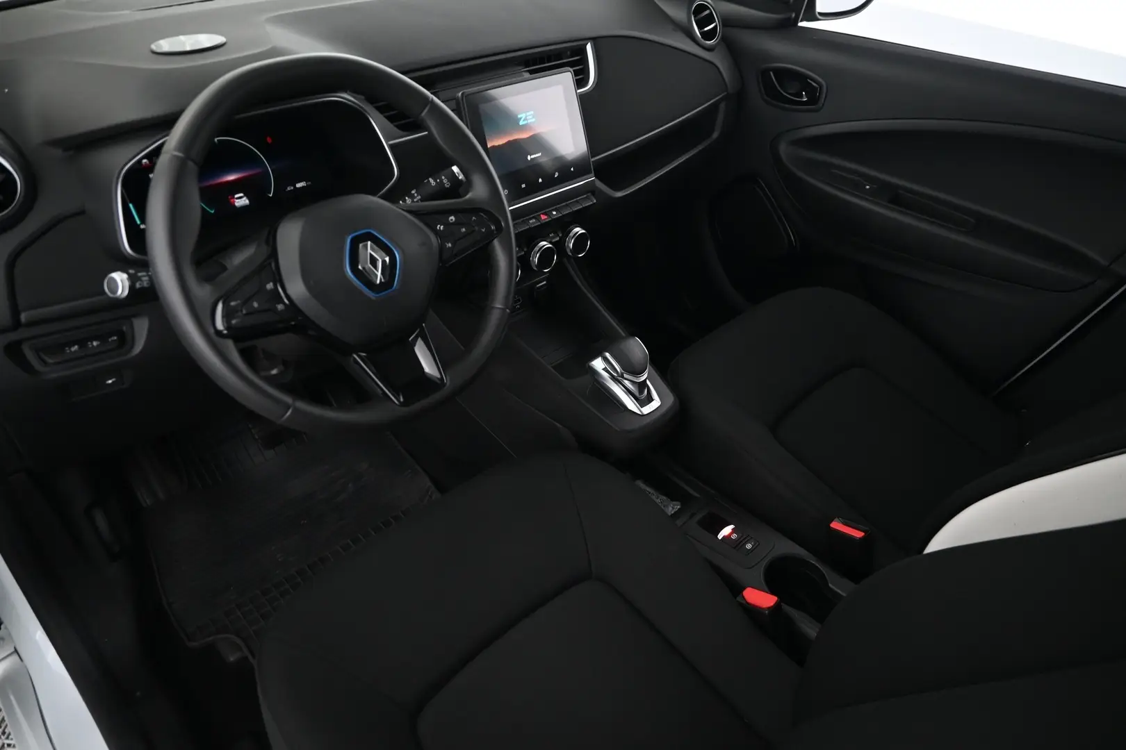 Car Image - 4qyBwgZnRXf71UEvsLZ6Xa