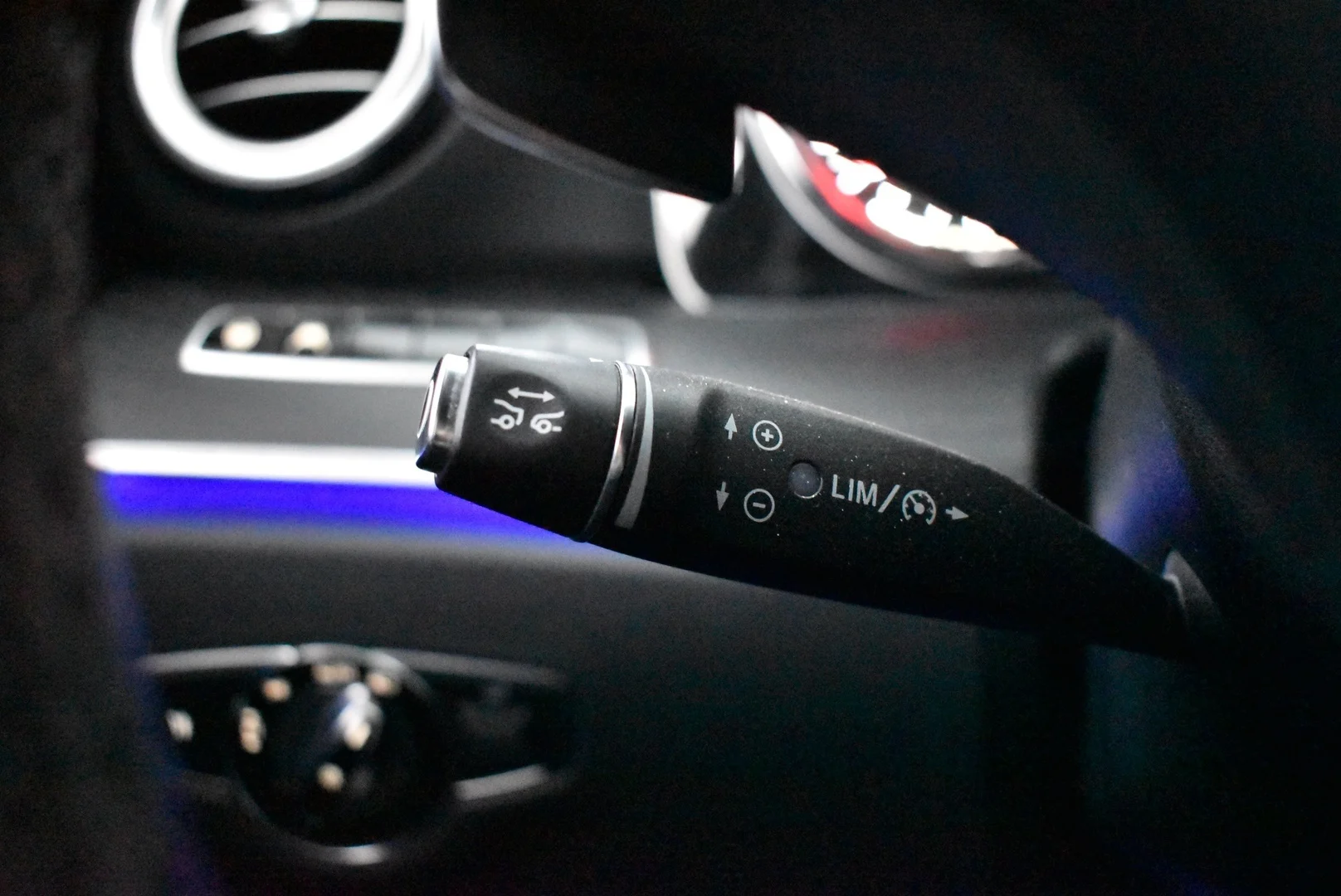 Car Image - 41GRjqWvMgLA26D4fSlhCv