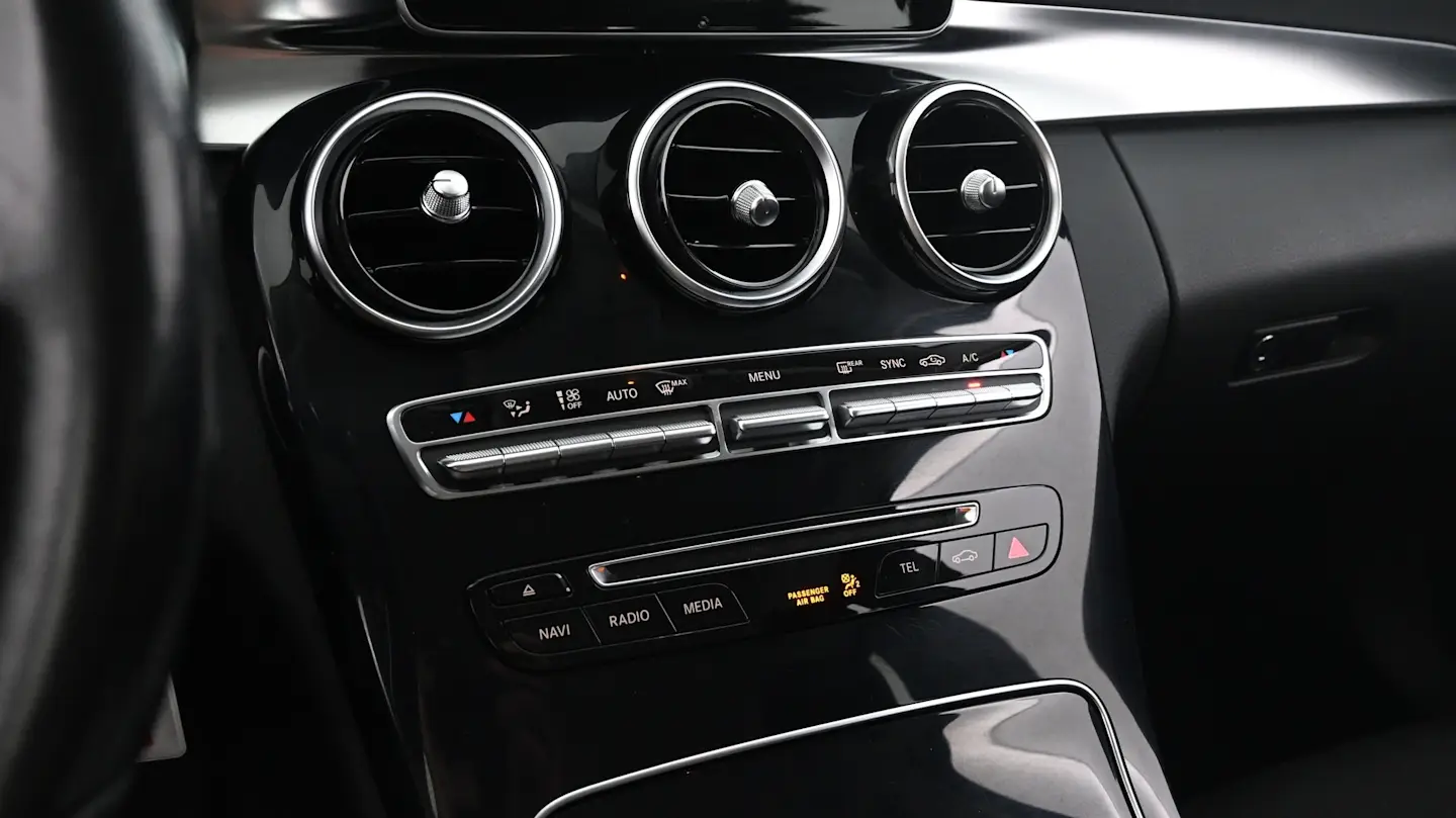Car Image - 2UbhVywDeqcrq0hX2t58mv