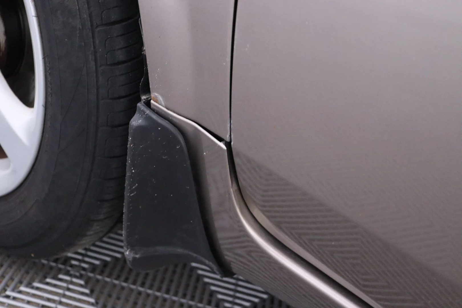 Car Image - 5lLYa5f7uc1jlbd00A53Ht