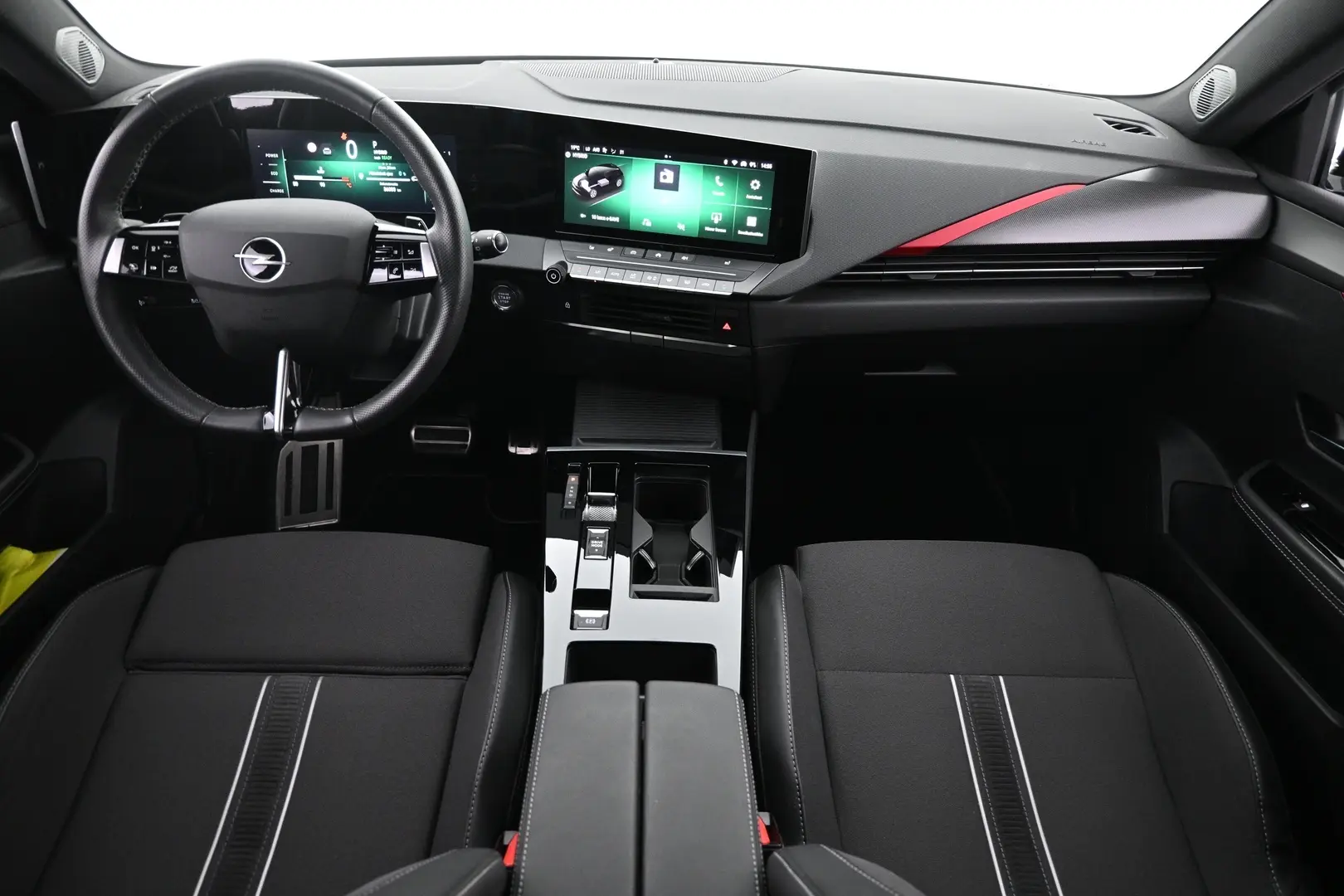 Car Image - oAJ9qpySy96LXucEzympd