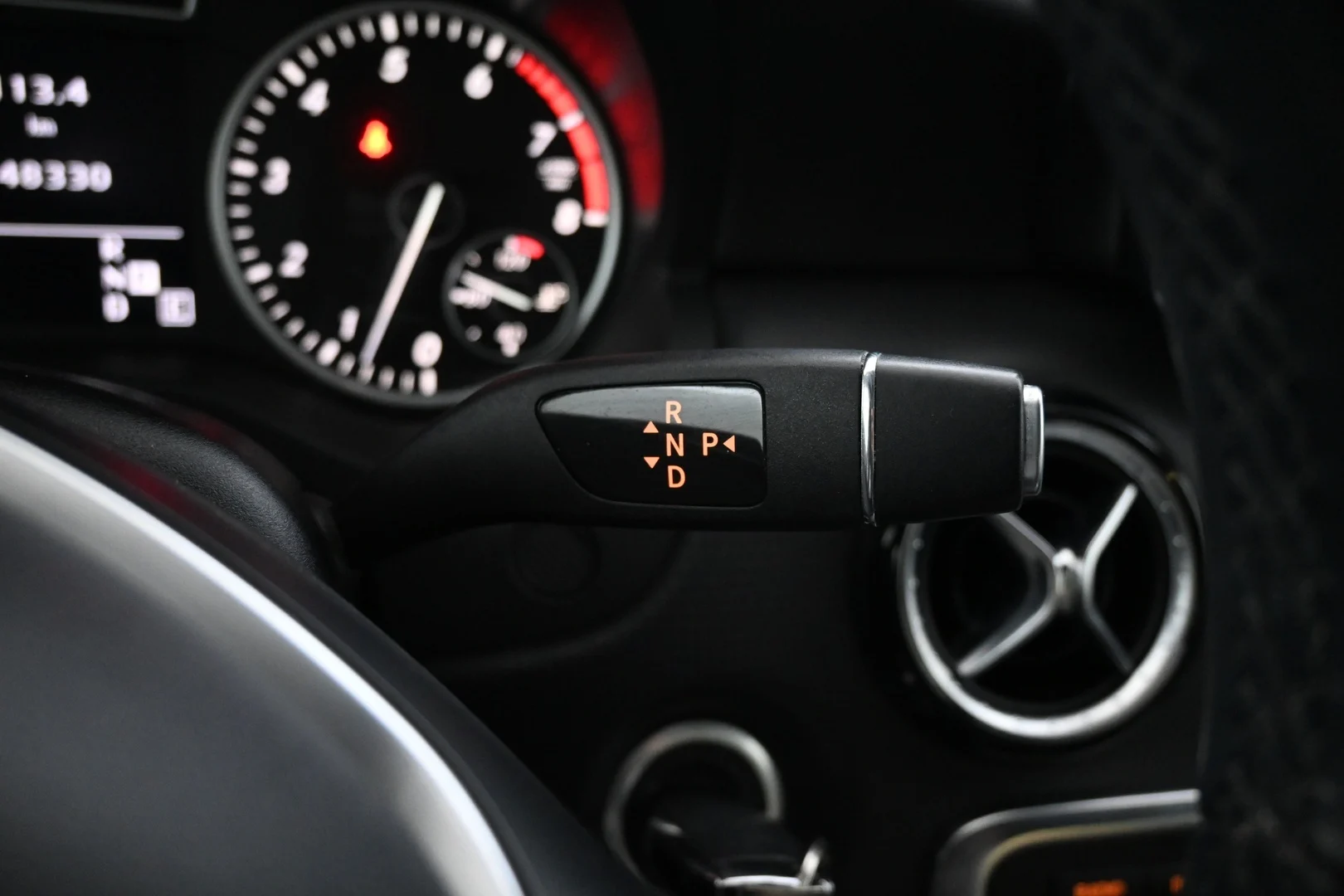 Car Image - 5il5V7lqaMmp9QZeYjlBbm