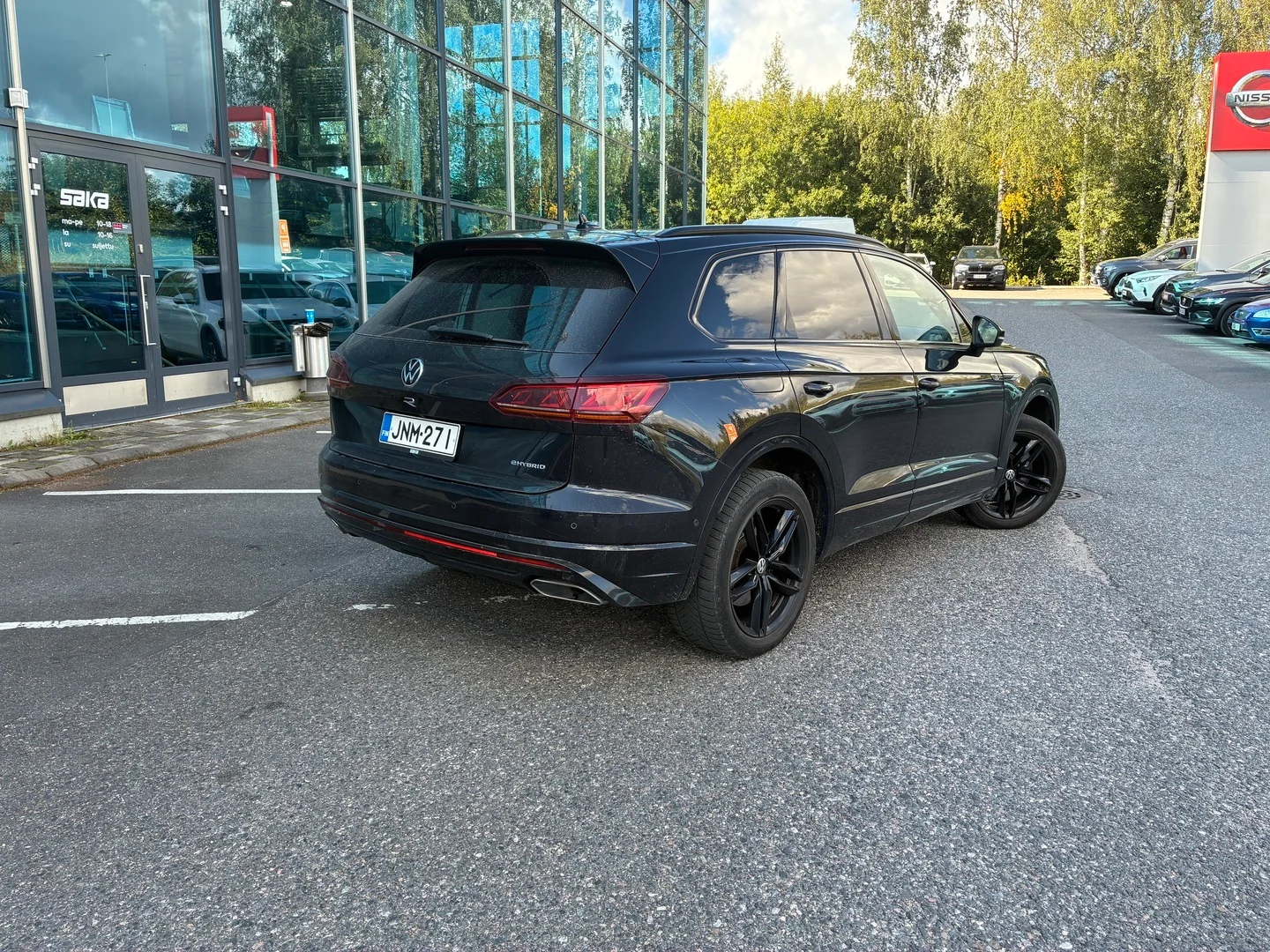 Car Image - 7evD4JI38IAPsaCkluTYNx