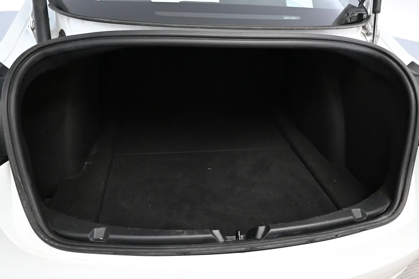 Car Image - 1mP4WGCMxSD9Kszq7H2TF8