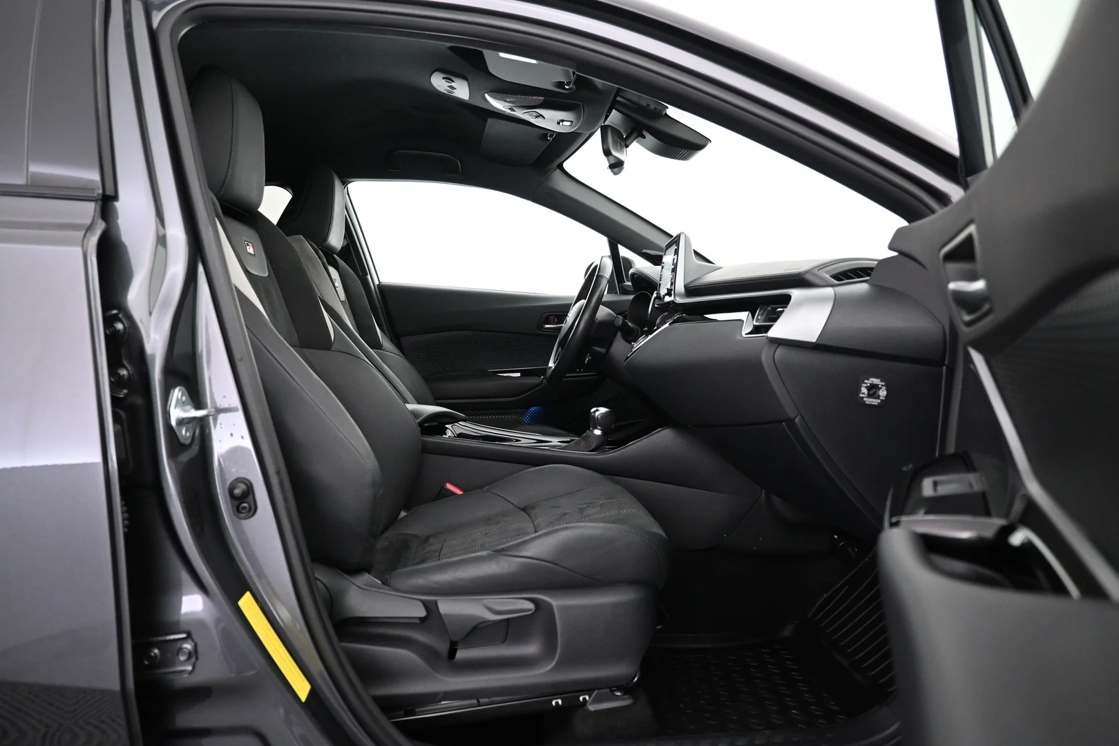 Car Image - 4DEaulb2T9ULYjw87rGzAo