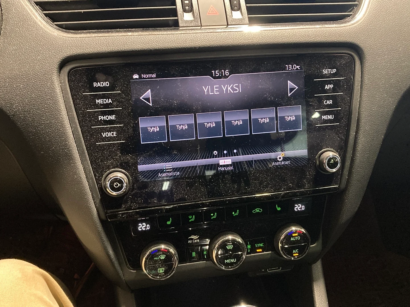 Car Image - 2Ac7ljbFoeNdFHqpml3swm