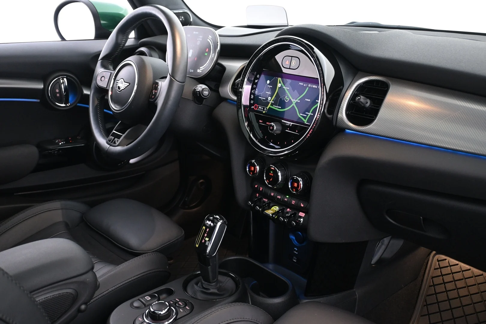 Car Image - 3yTUkap5ZTZK8DpZURYD8L