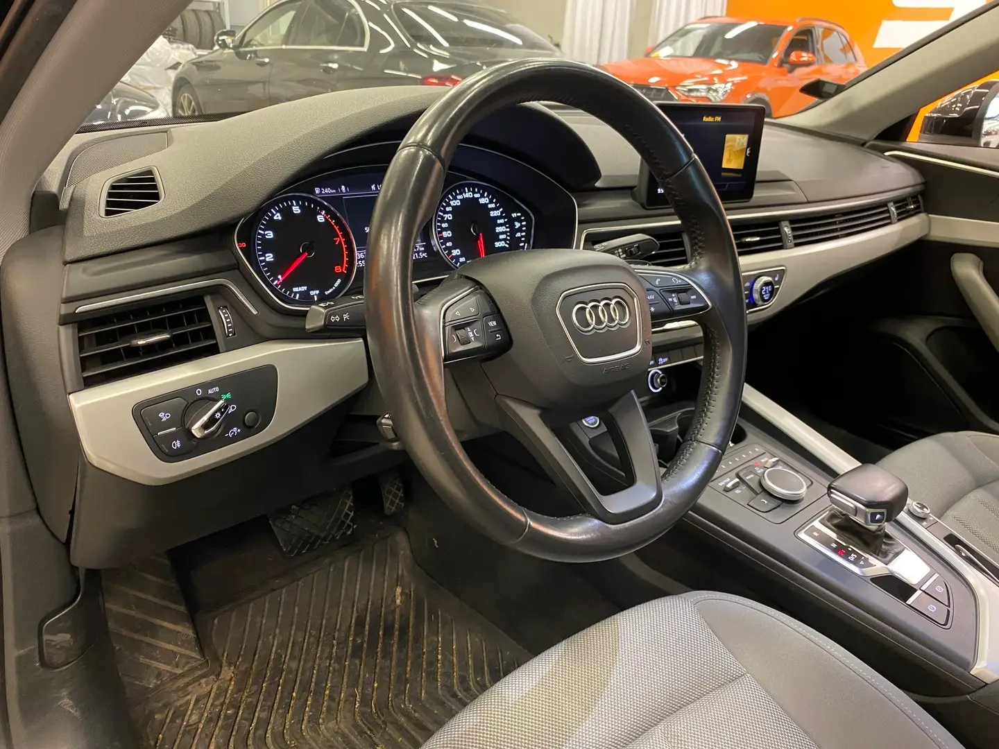 Car Image - 47bzM6jT7DeDvBLz4k9DwX