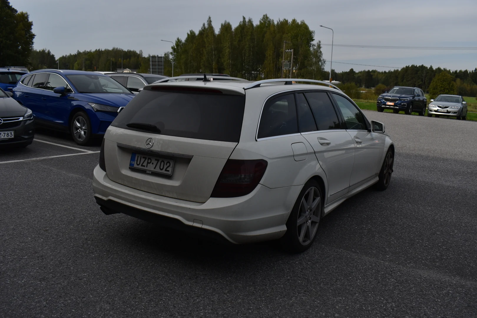 Car Image - 4YP1gz5QBRbk7joZT4xSlS