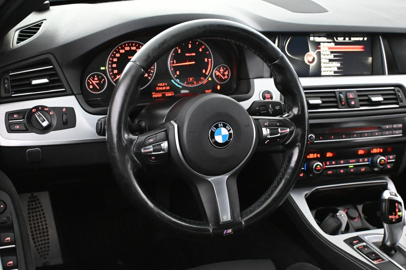 Car Image - 45cckX4zjpPbY6ChY2hg3i