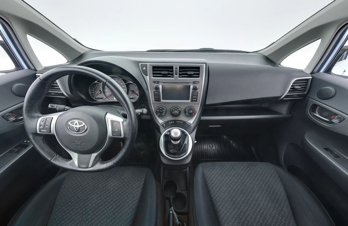 Car Image - ufHsXYI9nyt56j1JhKDlu