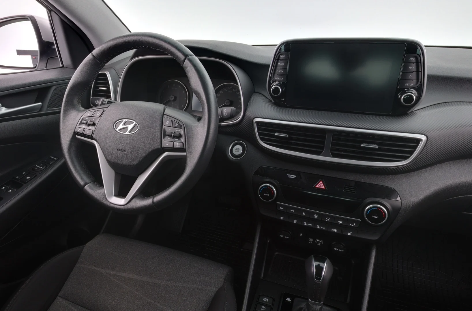 Car Image - 6CRFix35jrlwSxal4TvkbY