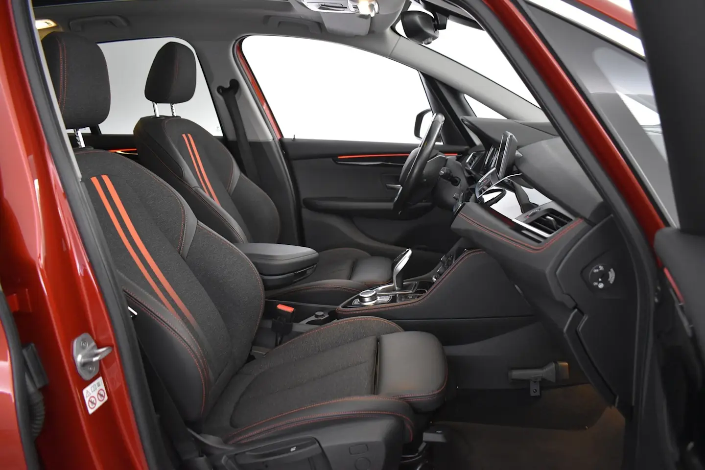 Car Image - rBrKptqNRutzaFvKZrkvw