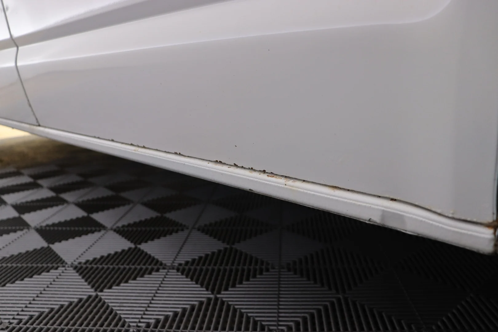 Car Image - 5YOZZQ4JNNlVicdN6fDKbD