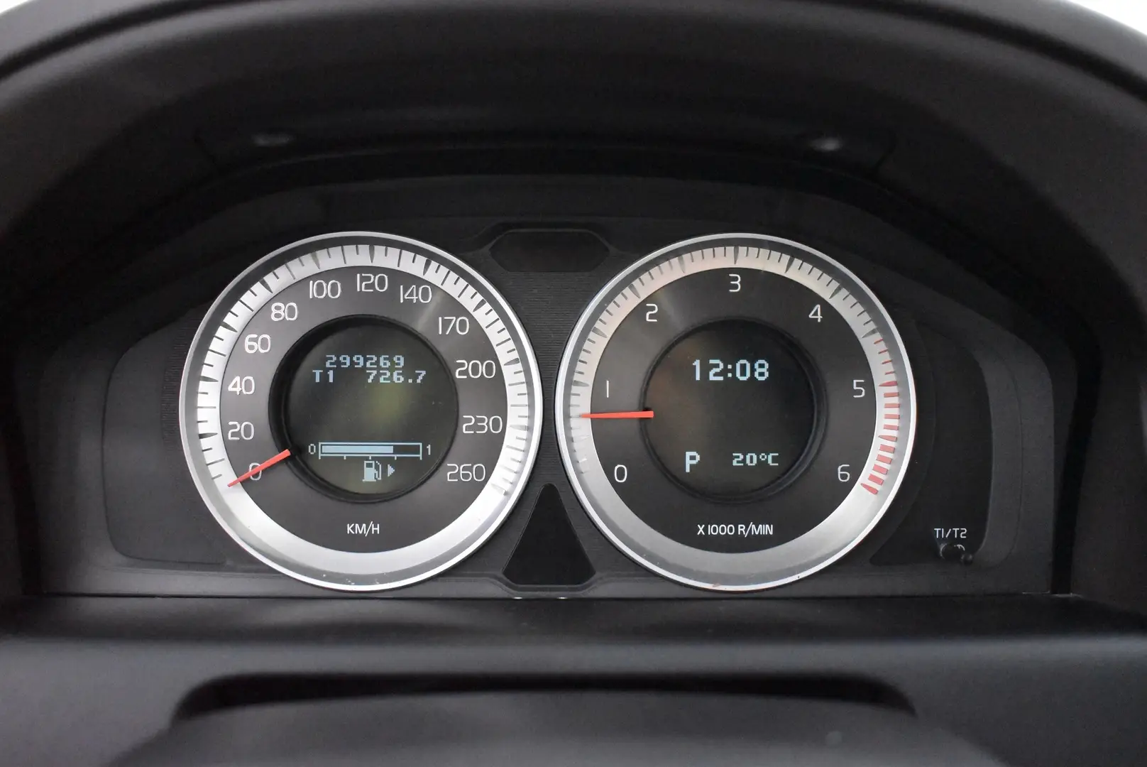 Car Image - 5rBqsXBvZ6e4wZy5lyIcKh