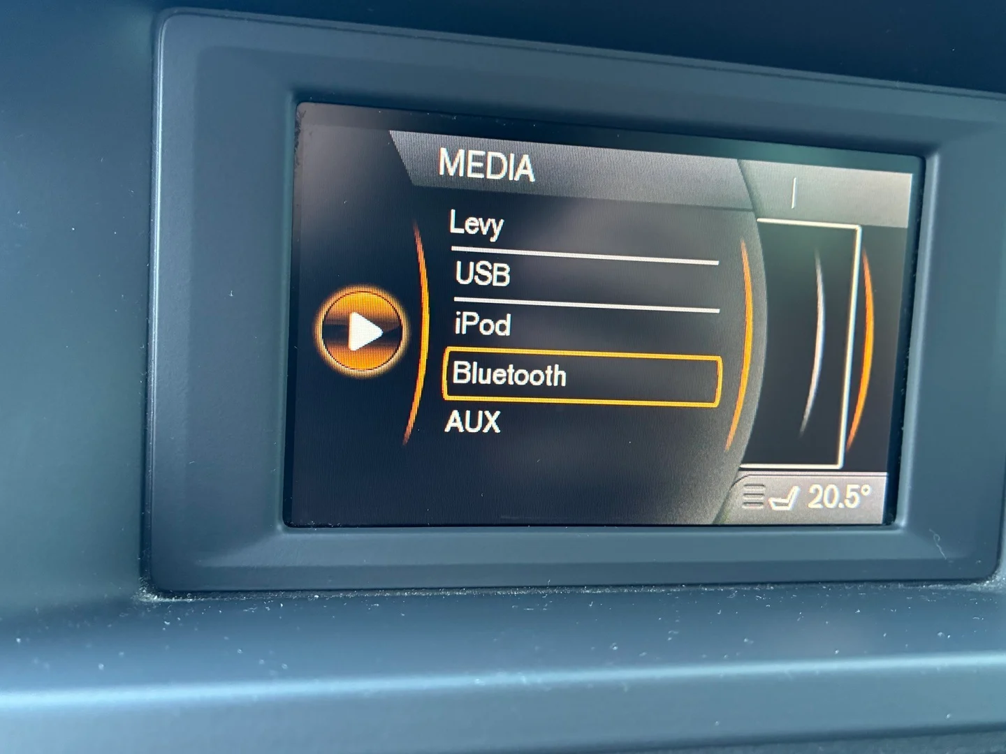 Car Image - 79HCmfTeSyMcAJIKxeeR31