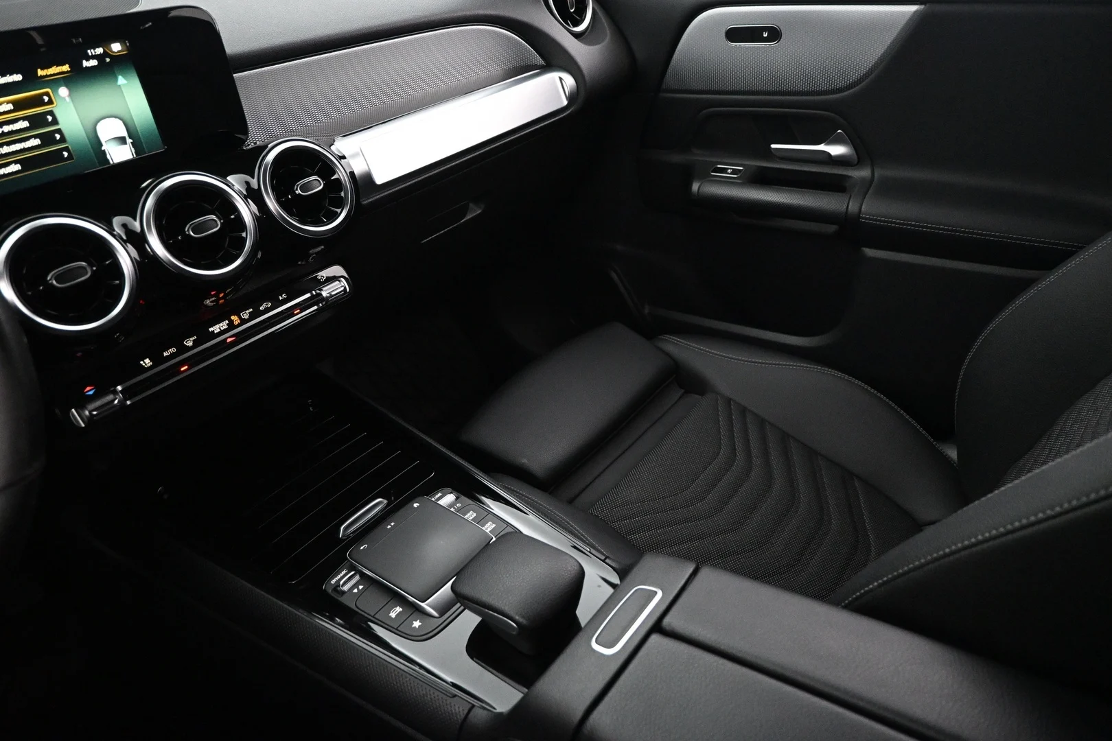 Car Image - 6OnGYtIH5l7gXhUpIhHuu2
