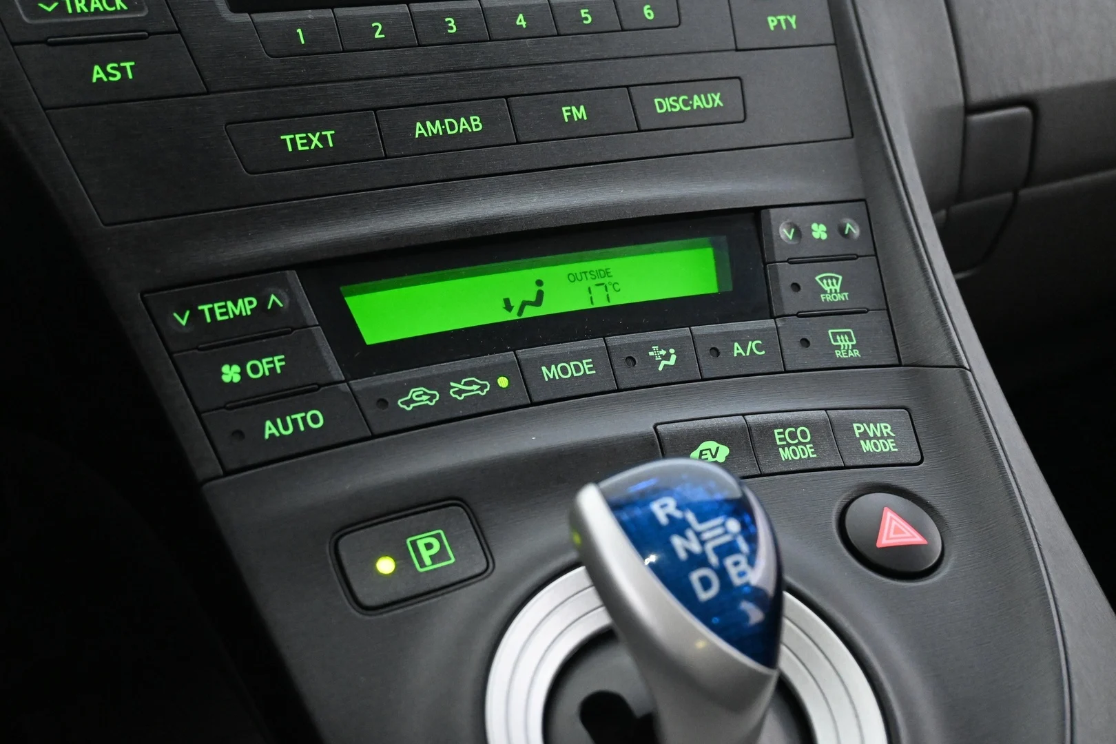 Car Image - 4P29le0nPDPRrOo1UHDXJM