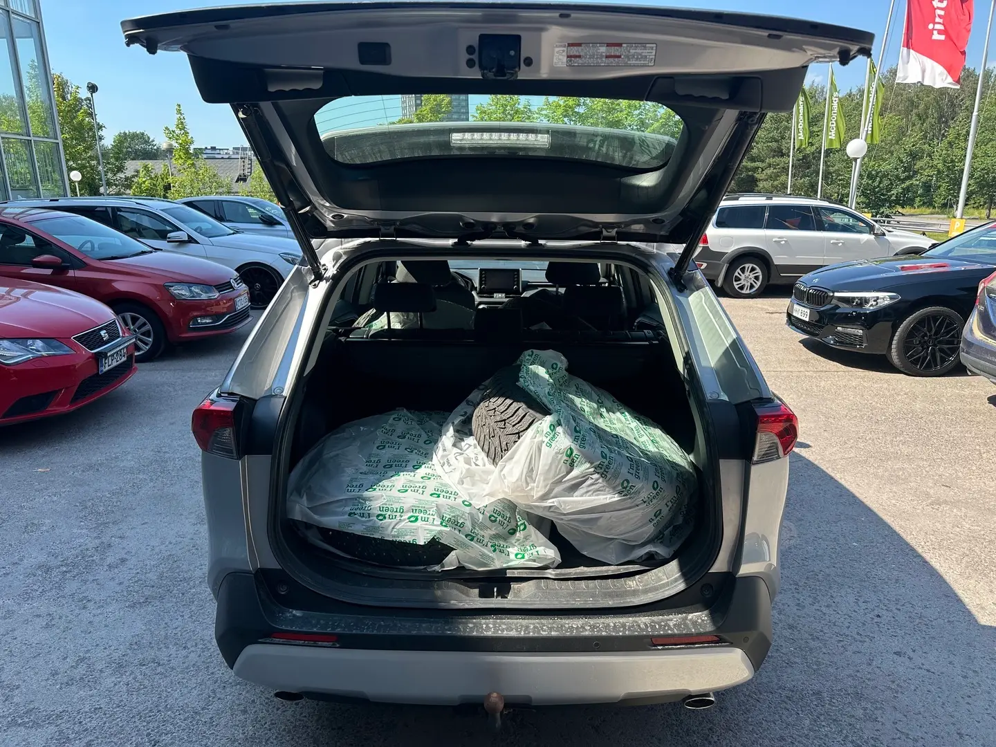 Car Image - jAnk1WvrzVkgQ78MnCkpO