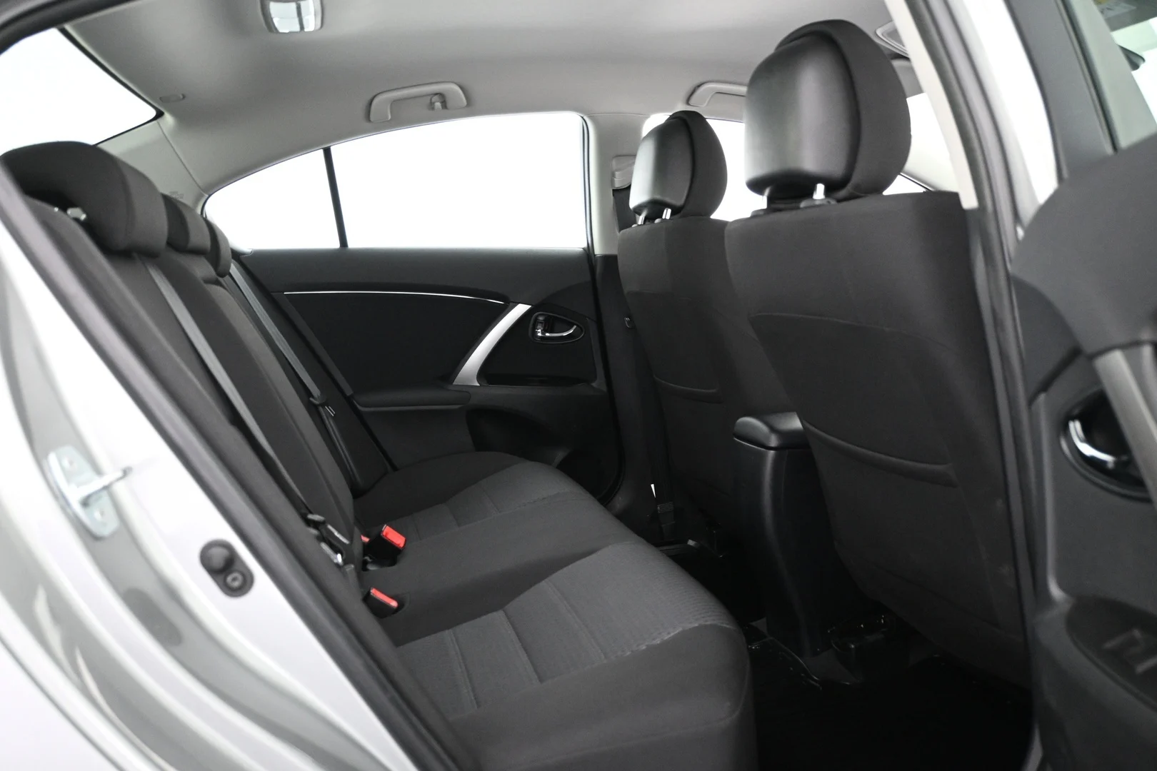 Car Image - 45VGcoE3J4cHOah2K0YQlv