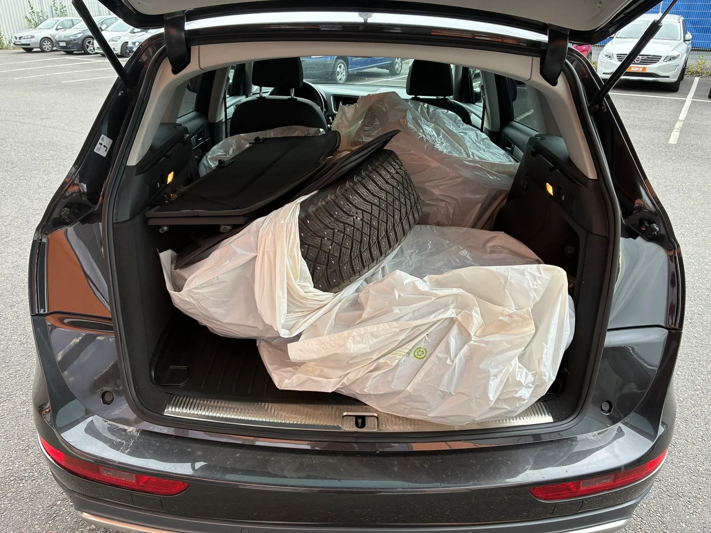 Car Image - 3iew5qnHAfL4snsqv5cJ2s