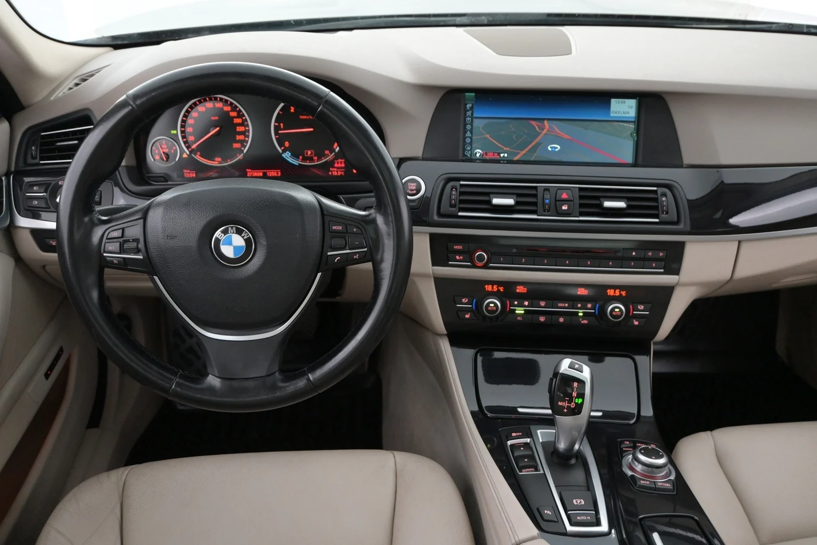 Car Image - 2vZQOpOj3PuWNVumlomGQr